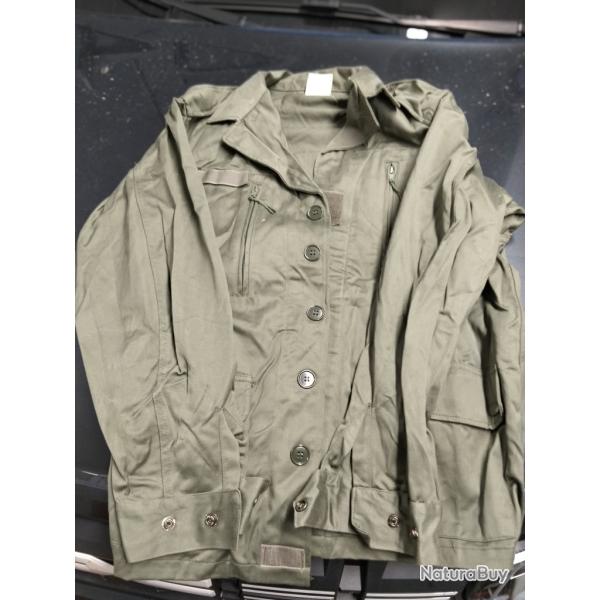 Veste de treillis. 104M neuve.