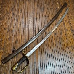 SABRE D'OFFICIER D'INFANTERIE MODELE 1821 R&Eacute;GLEMENTAIRE FRAN&Ccedil;AIS A FOURREAU FER CHATELLERAULT