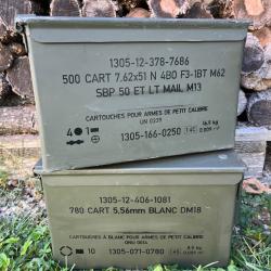 Lot de 2 caisses &agrave; munitions vides