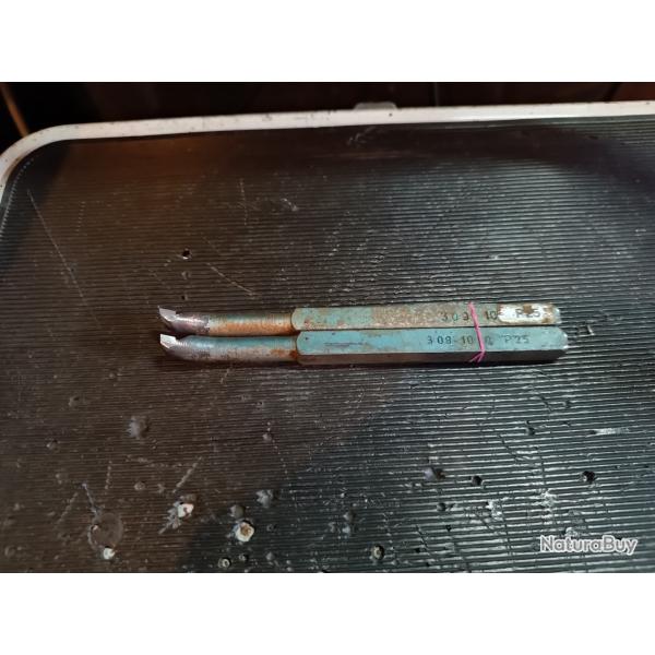 Lot outils tour professionnel  carr� en 10*10 mm
