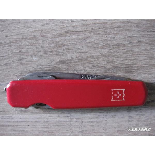 Couteau pradel