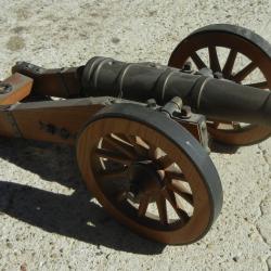 petit canon cal 44