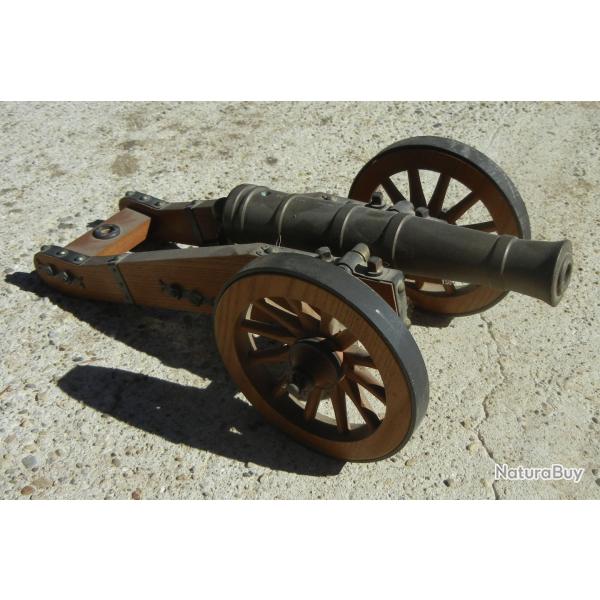 petit canon cal 44