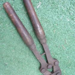 coupe-cisaille militaire Peugeot Fr&egrave;res