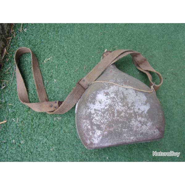 gourde de poilu avec harnais