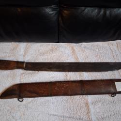 Machette traditionnelle  avec foureau