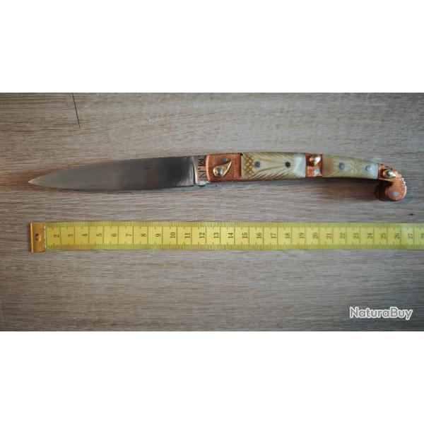 Couteau pliants d'artisans et de collection