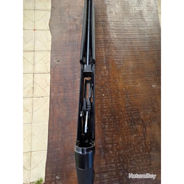 Beretta es 100