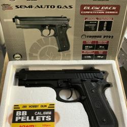 Taurus  pt92culasse mobile gaz airsoft