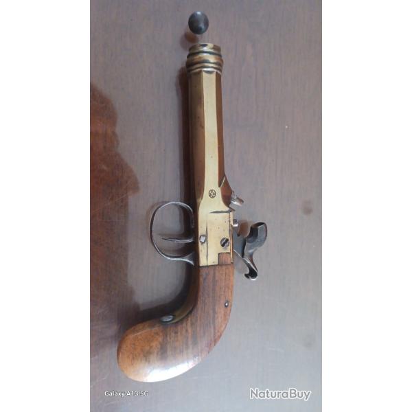 Pistolet a percussion de marine