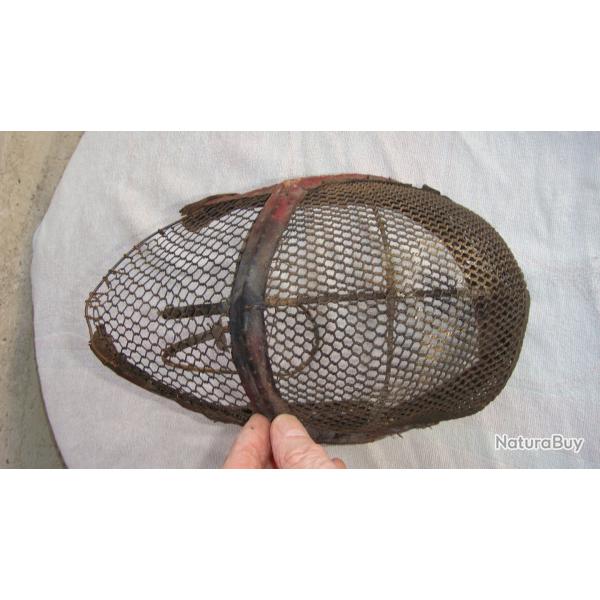 ESCRIME ,MASQUE D'ESCRIME ANCIEN, DECORATION UNIQUEMENT