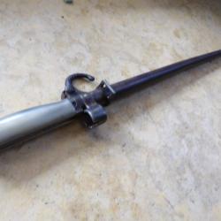 baionnette lebel rosalie ww1  quillon non coup&eacute; N&deg; diff&eacute;rent fourreau oxyd&eacute;
