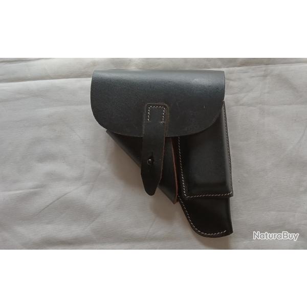 �tui de PPK ou 7,65 en reproduction ( A1 )
