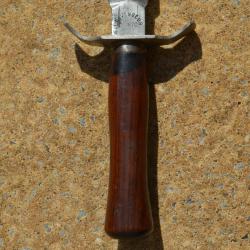 Couteau de tranch&eacute;e "Le Vengeur de 1870" Poilu - 1&egrave;re GM 14-18 - France - Ba&iuml;onnette Poignard
