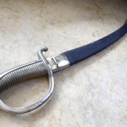 SABRE BRIQUET infanterie Manu royale klingenthal 1826  Nbreux poin&ccedil;ons  poign&eacute;e avec chocs dessus