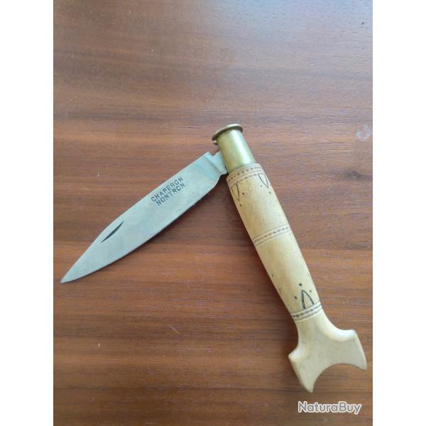 Couteau nontron, chaperon mod�le en queue de carpe