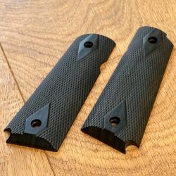 Plaquettes plastique 1911 imitations bois