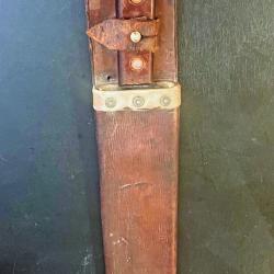ANCIENNE MACHETTE ARMEE ANGLAISE DE 1943 ET SON ROBUSTE FOURREAU EN CUIR