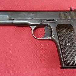 Pistolet Tokarev TT33 Calibre 7,62 &times; 25 Tokarev