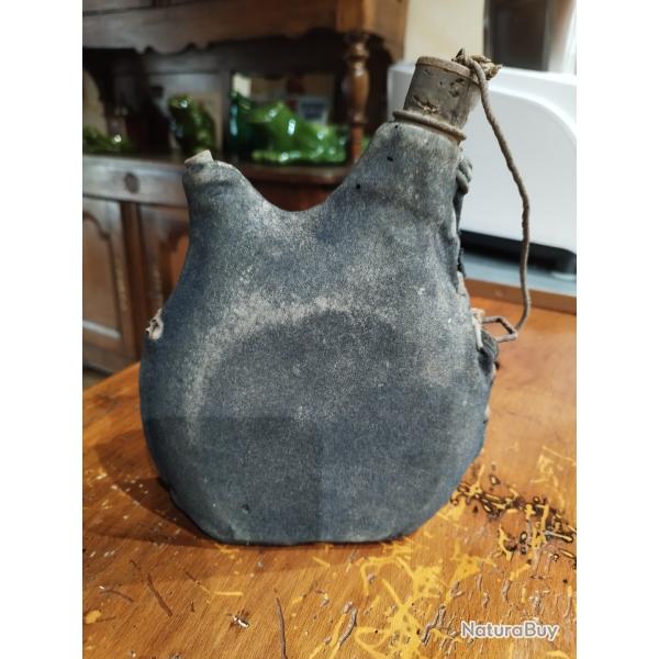 Gourde FRAN�AISE WW1 pur jus avec tissus bleu horizon