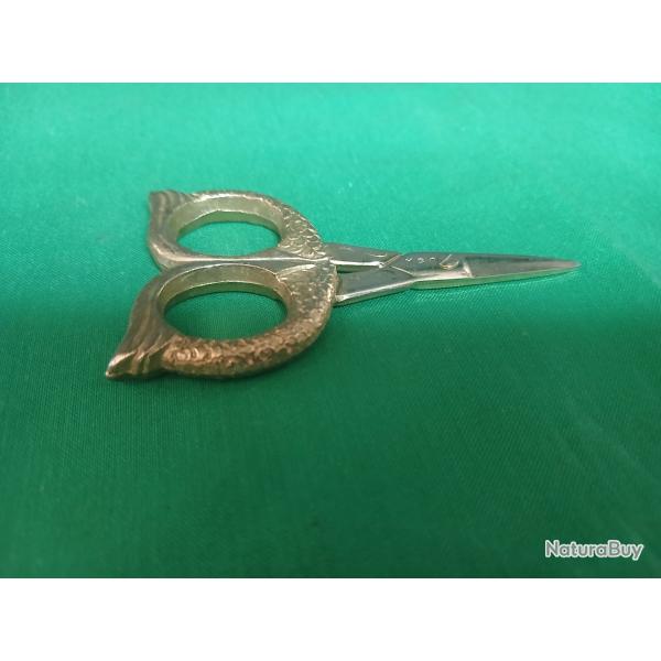 Paire de ciseaux de broderie  en forme de cigogne  usa