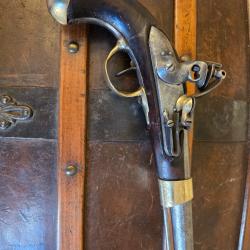 Pistolet &agrave; silex an XIII