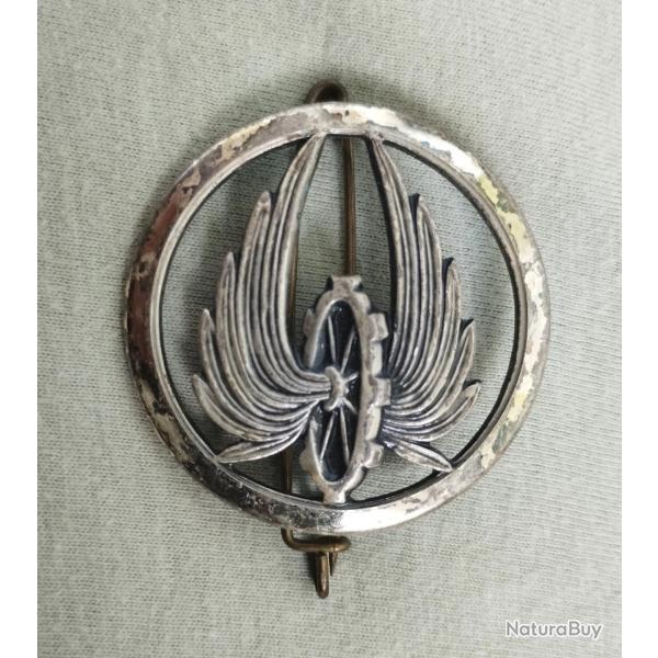 Ancien insigne pour b�ret militaire fran�ais du Train Beraudy Vaure