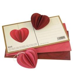 Coeur en bois de bouleau rose rouge vert d&eacute;coration LOVI rouge profond
