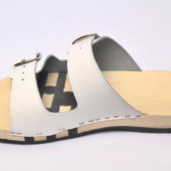 Claquettes bois en cuir double boucle avec semelle mixte bois et caoutchouc 36 cuir blanc