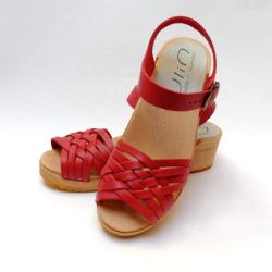 Sandales su&eacute;doises basses en bois et cuir tannage v&eacute;g&egrave;tal rouge 37 bois naturel