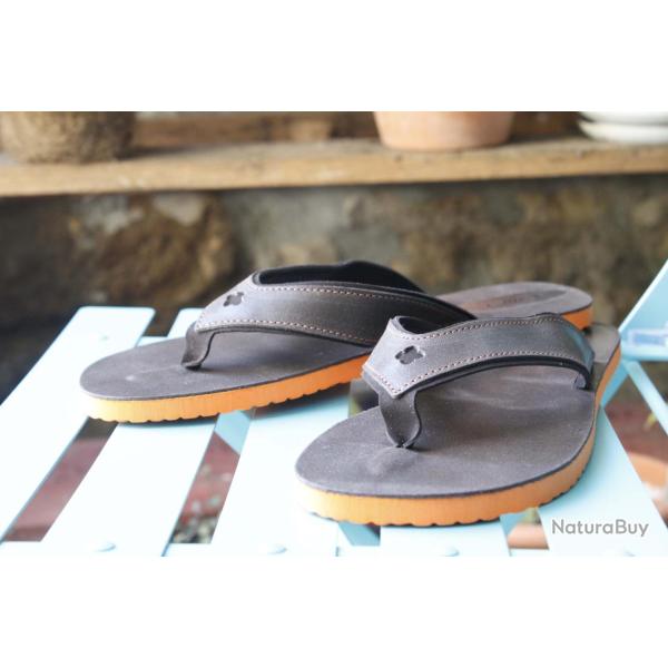 Tong homme en cuir lisse brun fonc� semelle EVA marron fonc� 40/41 EVA orange