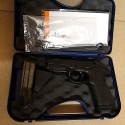 Pistolet BERETTA mod PX4 STORM cal 9MM