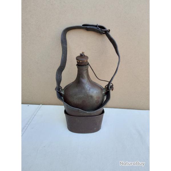 Gourde, bidon de cavalerie r�glementaire fran�ais mod�le 1884-ww1 .