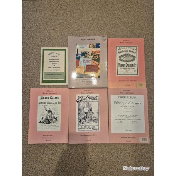 4 retro catalogues, 1 livre et 1 additif