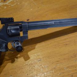Revolver Manurhin MRsilhouette calibre 22 LR canon  10  pouces bon etat