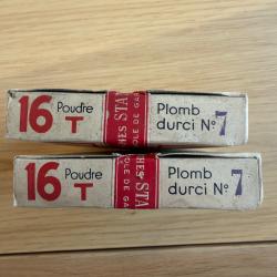 2 bo&icirc;tes de cartouches de collection en metal calibre 16