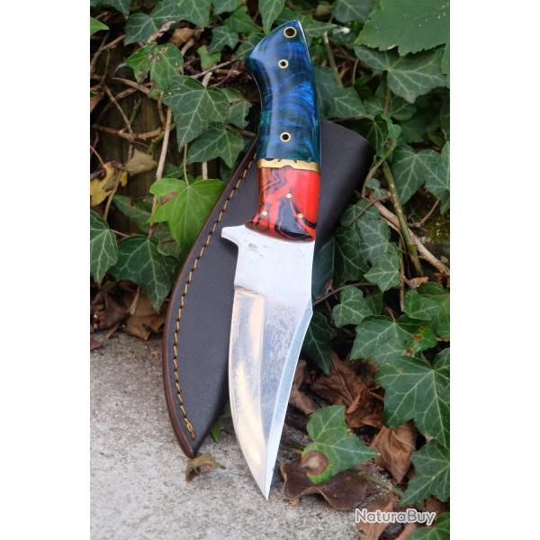 Couteau de Chasse Bushcraft Lame Clip Point Acier Carbone 1055 Manche R�sine/Laiton Etui Fa Artisan