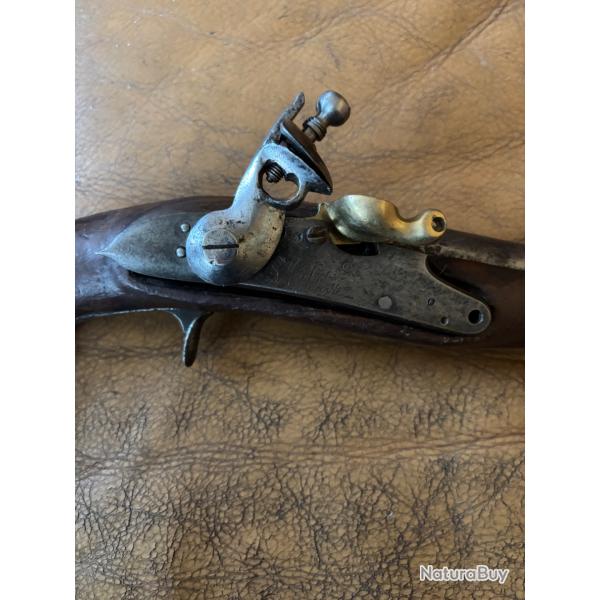 Superbe platine fusil 1777 manufacture royale de Charleville reconditionn�e � la R�volution