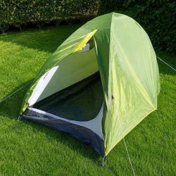 Tente Quechua Arpenaz 2 places + maillet + accessoires - tr&egrave;s bon &eacute;tat