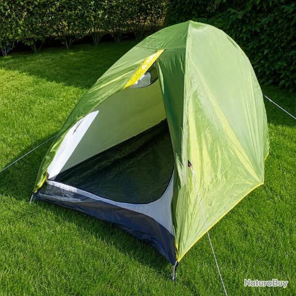 Tente Quechua Arpenaz 2 places + maillet + accessoires - tr�s bon �tat