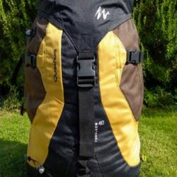 Sac &agrave; dos randonn&eacute;e Forclaz 40L - Tr&egrave;s bon &eacute;tat