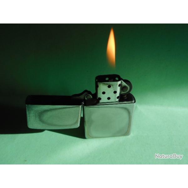 ZIPPO BRIQUET ESSENCE TEMPETE LIGHTER Feuerzeug ACCENDINO AANSTEKER