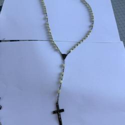 Lot de 2 chapelets + &eacute;tui cuir