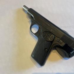 Pistolet 7,65 model 1910