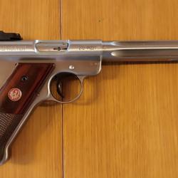 Pistolet Ruger Mark III Hunter .22 LR inox fl&ucirc;t&eacute;