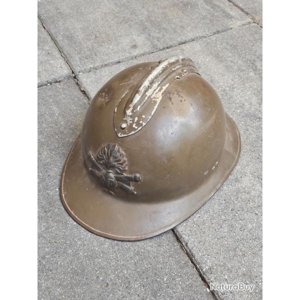 Casque Adrian mod�le 26 de l'artillerie