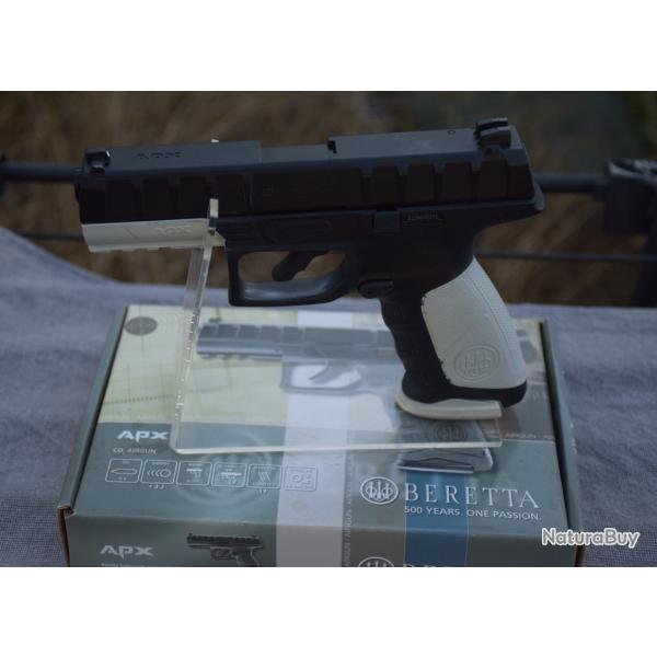 PISTOLET  BERETTA APX  CAL 4,5MM BBS