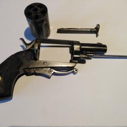 Revolver CAl 320 Poudre noir de 1870 Cat&eacute;gorie D2.