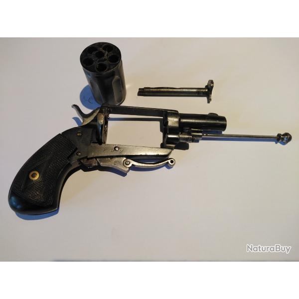 Revolver CAl 320 Poudre noir de 1870 Cat�gorie D2.