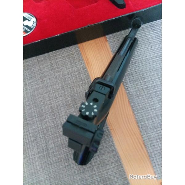 Pistolet Webley & Scott cal 4.5 mod�le Hurricane parfait �tat de marche proche du neuf